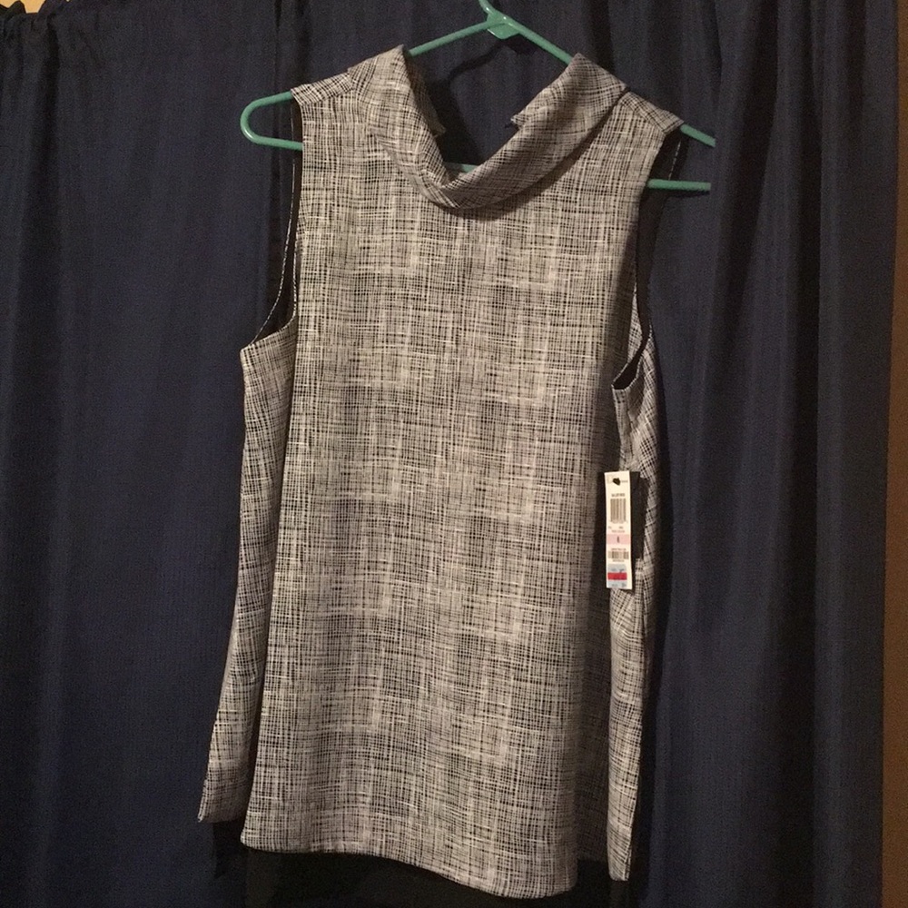 Alfani dress top! Great for work!